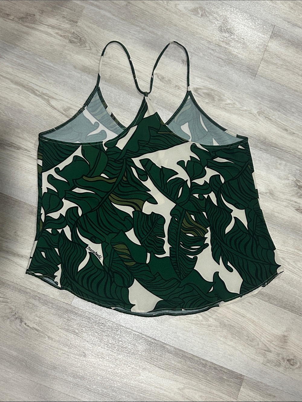 ❌SOLD❌ NWOT Manuhealii Green Banana Leaf Cami Tank XL - Picture 2 of 5